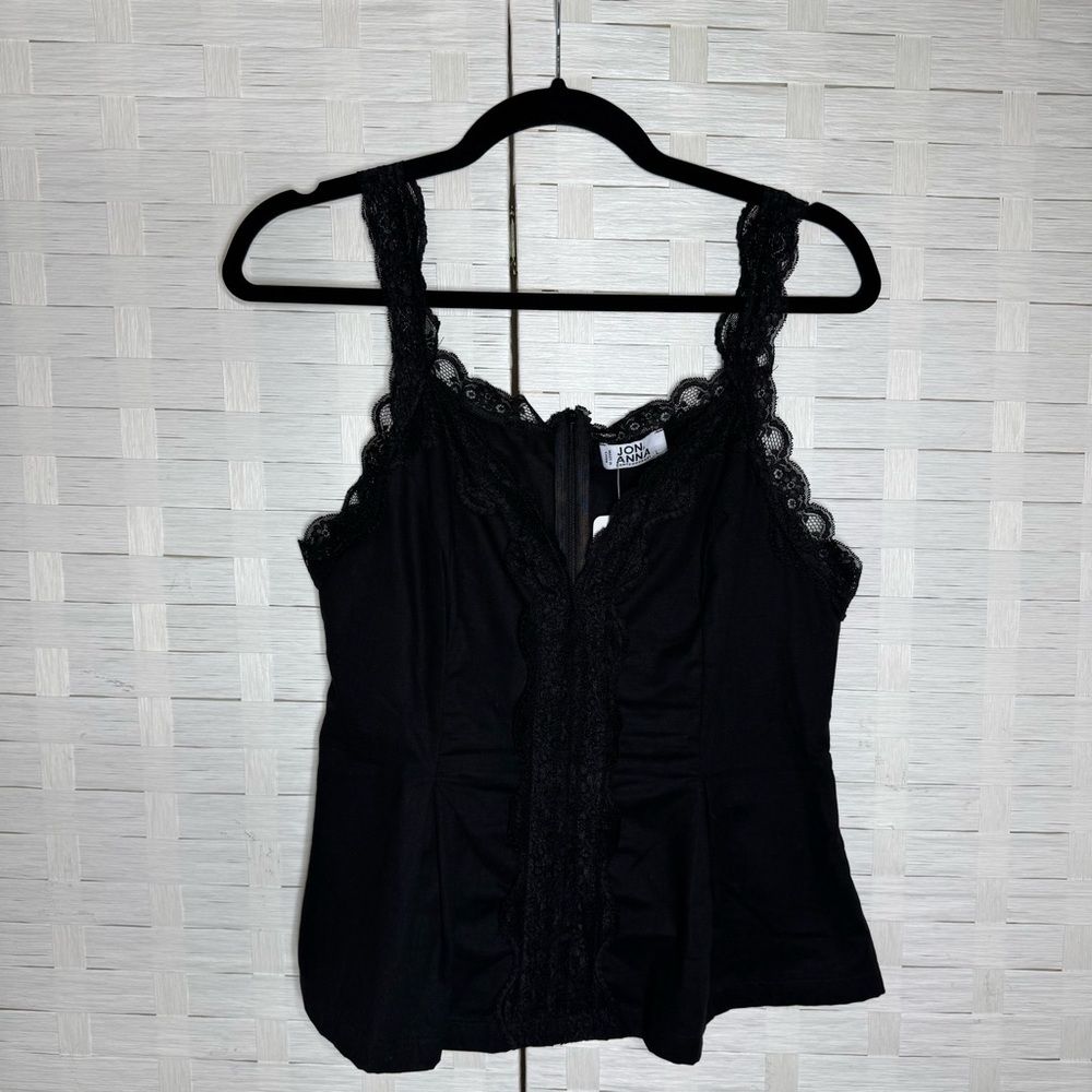 Jon & Anna Black Fitted Lace Detail Sleeveless Top and Back Zipper Size Large